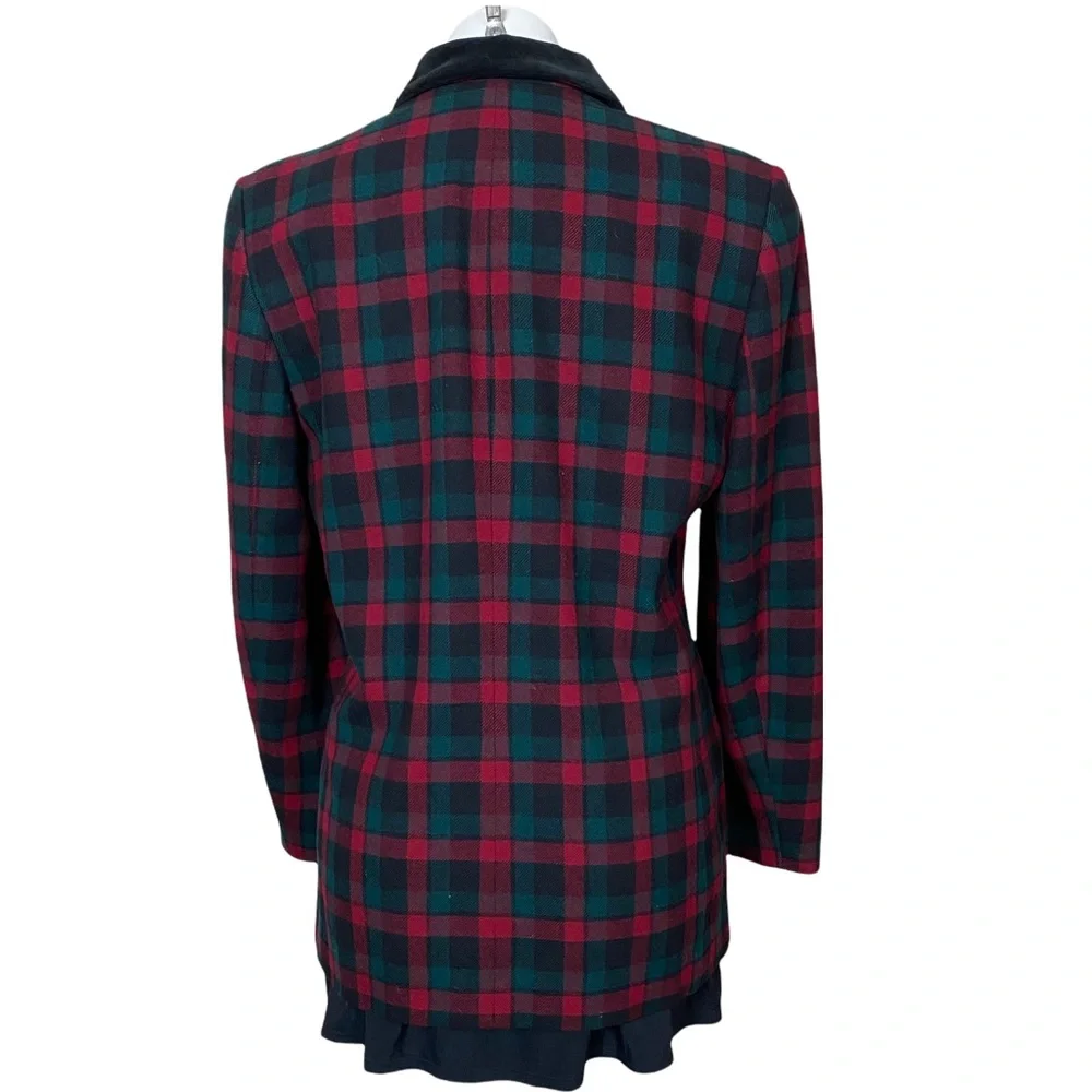 Vintage Red Green Wool Plaid Pendleton Blazer With Velvet Collar - Picture 2 of 13